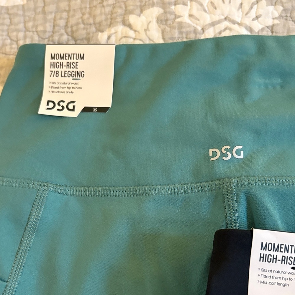 DSG Momentum Black Capri and Teal Leggings 7/8 ~ Both Size XS - Picture 2 of 10